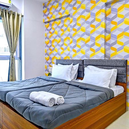 Hsquare Luxury Apartments Goregaon Мумбаї Екстер'єр фото