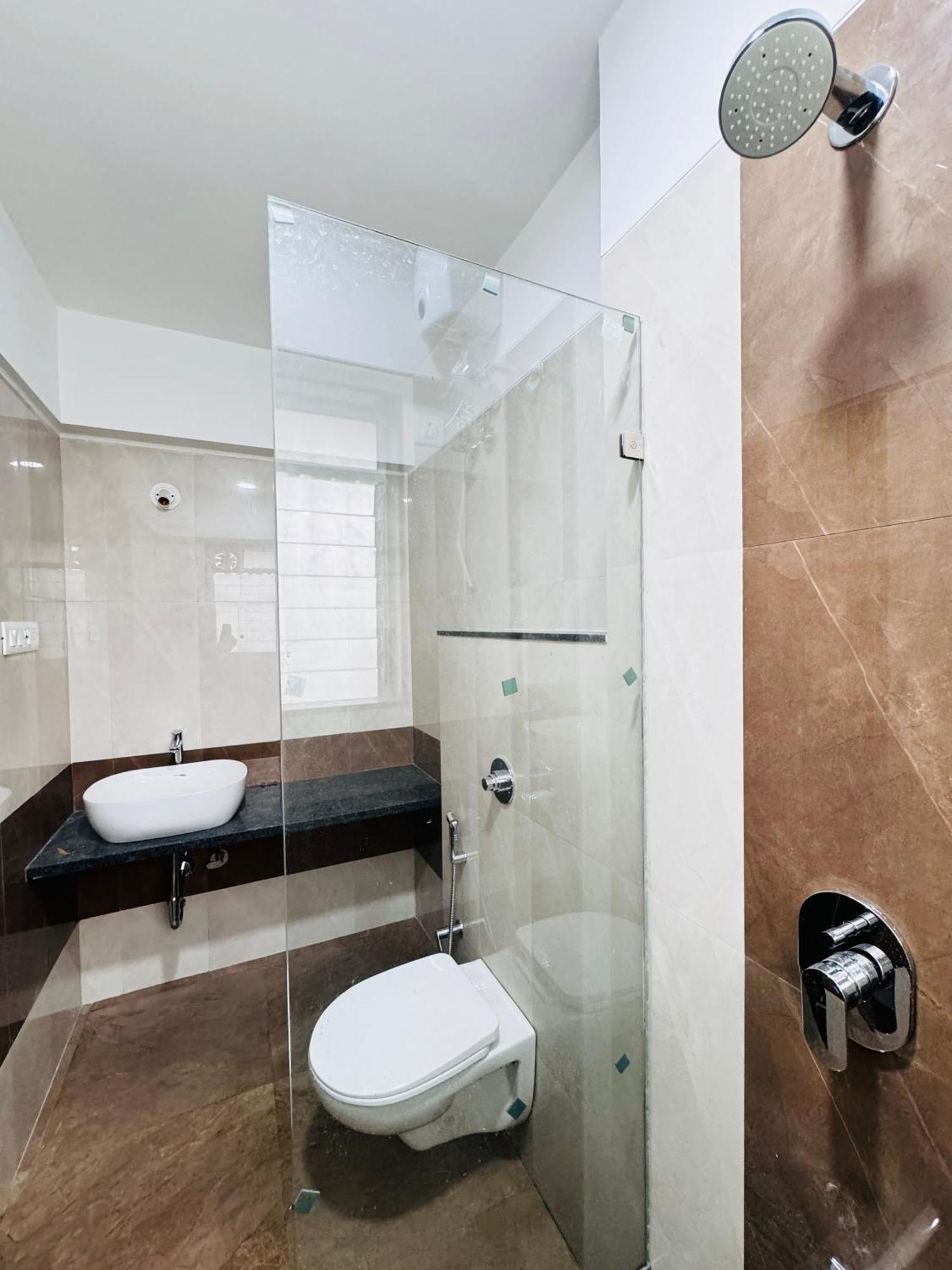Hsquare Luxury Apartments Goregaon Мумбаї Екстер'єр фото