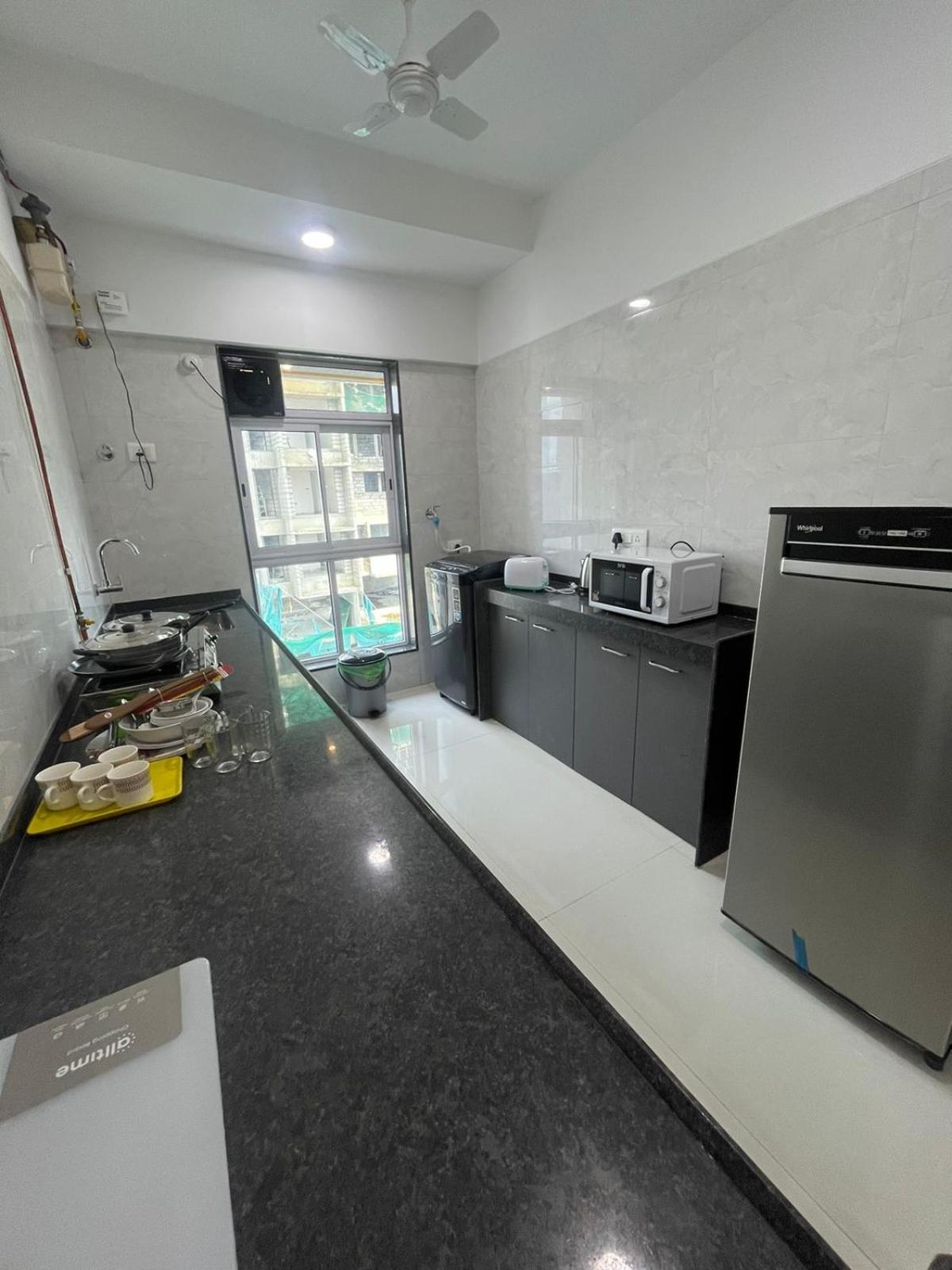 Hsquare Luxury Apartments Goregaon Мумбаї Екстер'єр фото