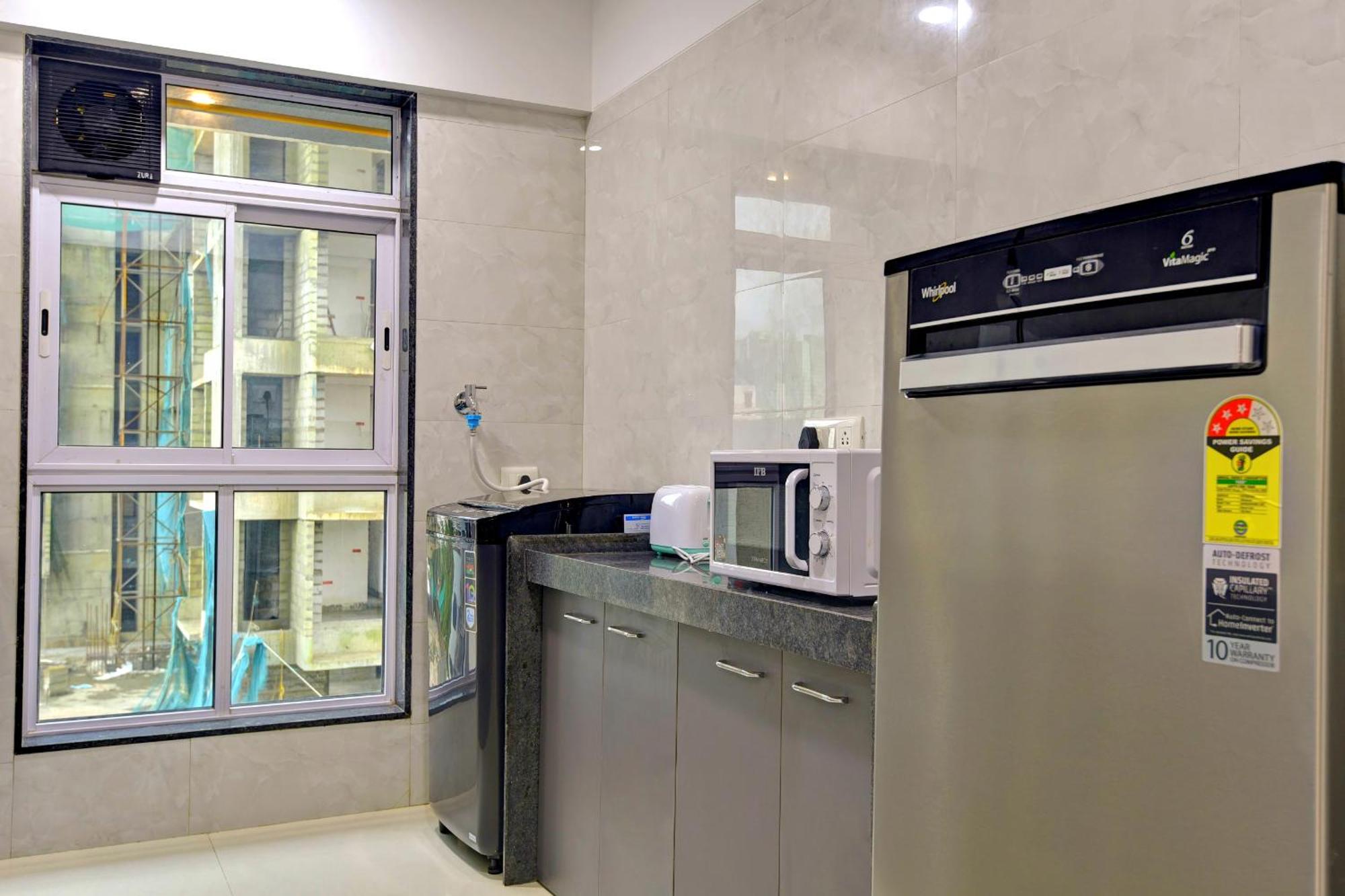 Hsquare Luxury Apartments Goregaon Мумбаї Екстер'єр фото